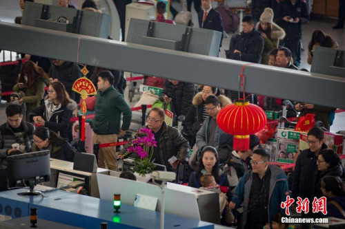 YψD125ÿϾڇHCkǙCm(x)<a target='_blank' href='http://www.chinanews.com/' _fcksavedurl='http://www.chinanews.com/'><p class=