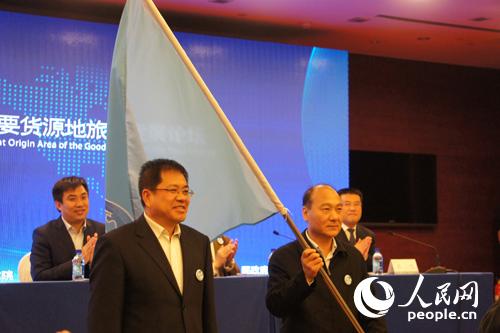 (lin)콻Ӄxʽ(yng)ǿhhL(zhng)ʷСң(yng)ίL(zhng)һ