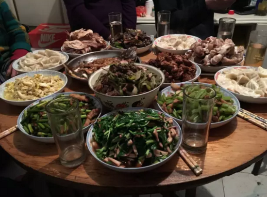 媒體曝上海姑娘返鄉(xiāng)日記:在東北婆家的第一個年