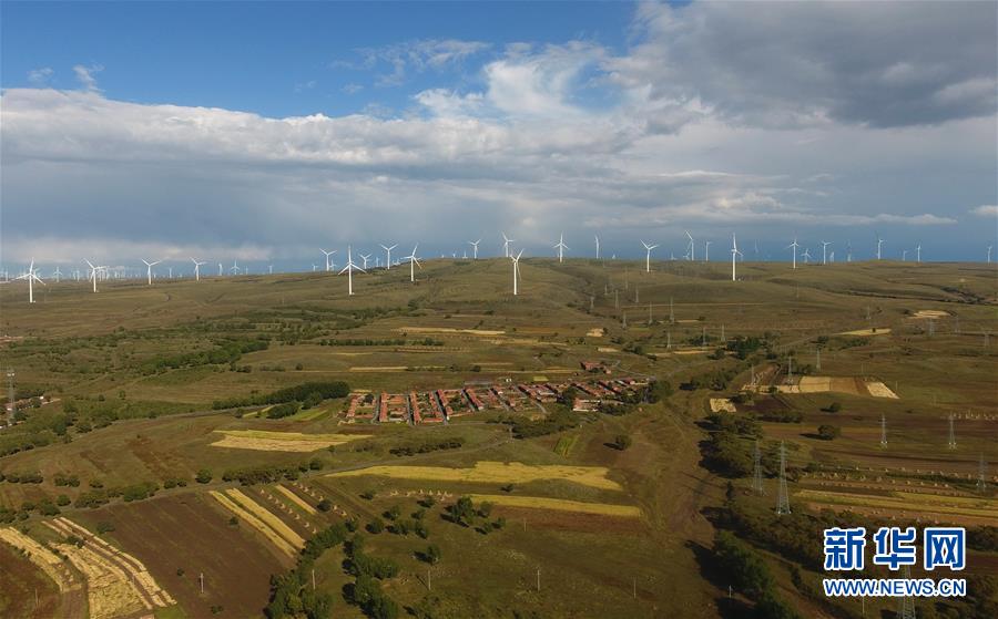 (新華全媒頭條·圖文互動)(2)擘畫新藍圖 開啟新征程——寫在黨的十九屆五中全會召開之際